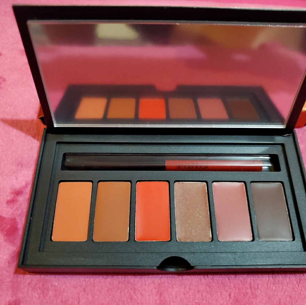Smashbox be Legendary lip palette:ablaze